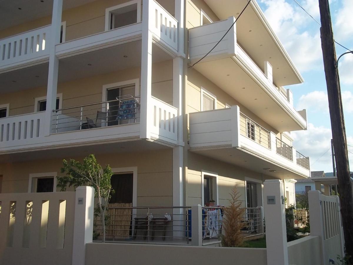 Markelia Apartments Lefkada Екстер'єр фото